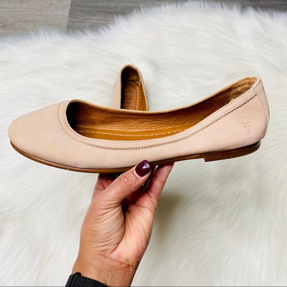 frye womens flats
